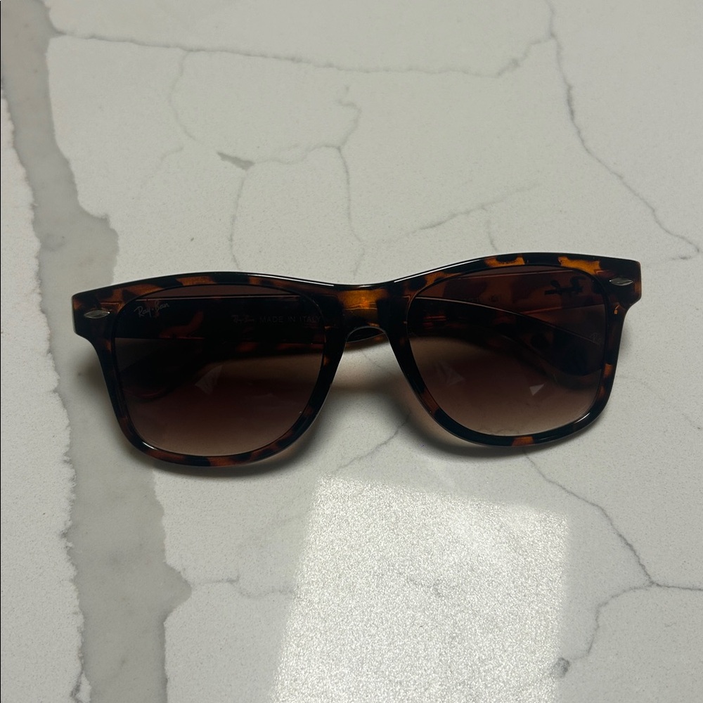 Ray-Ban Classic Tortoise Sunglasses